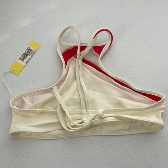 NWT summersalt the high tide white/red/pink bikini top size 4 - Picture 6 of 9